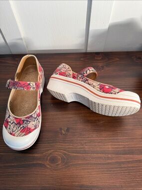 Dansko Floral Mary Jane Comfort Clogs Platform Shoes Size 37